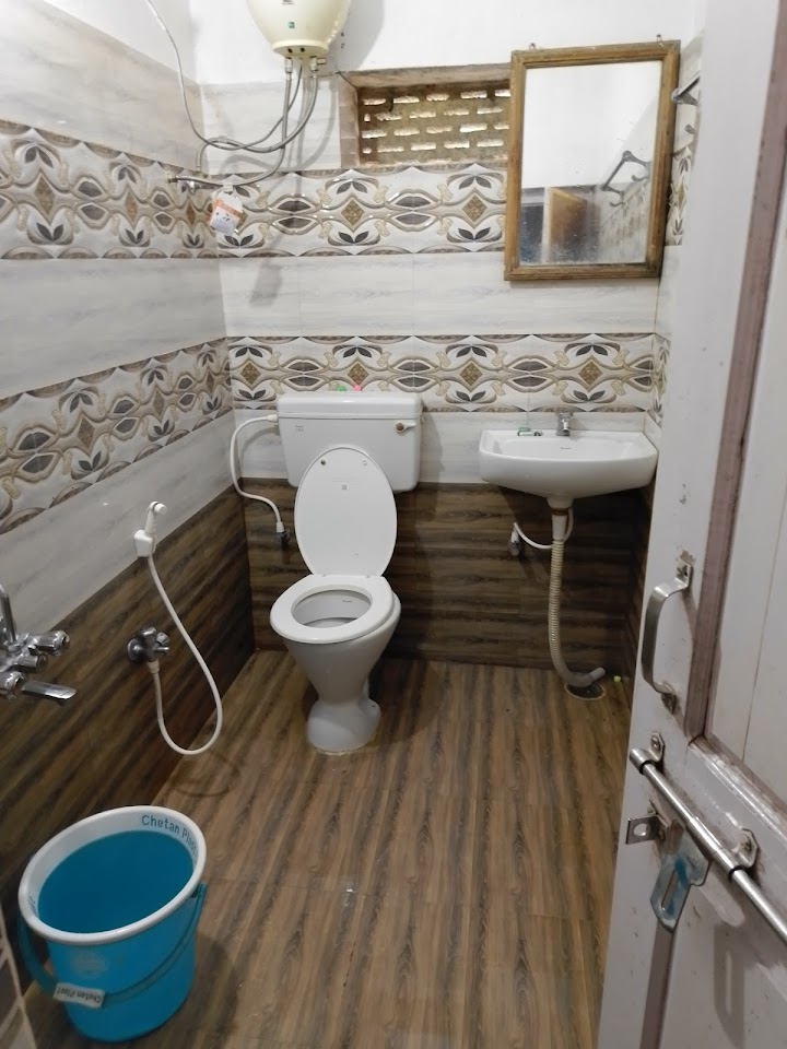 Ac Normal Room - Image 3